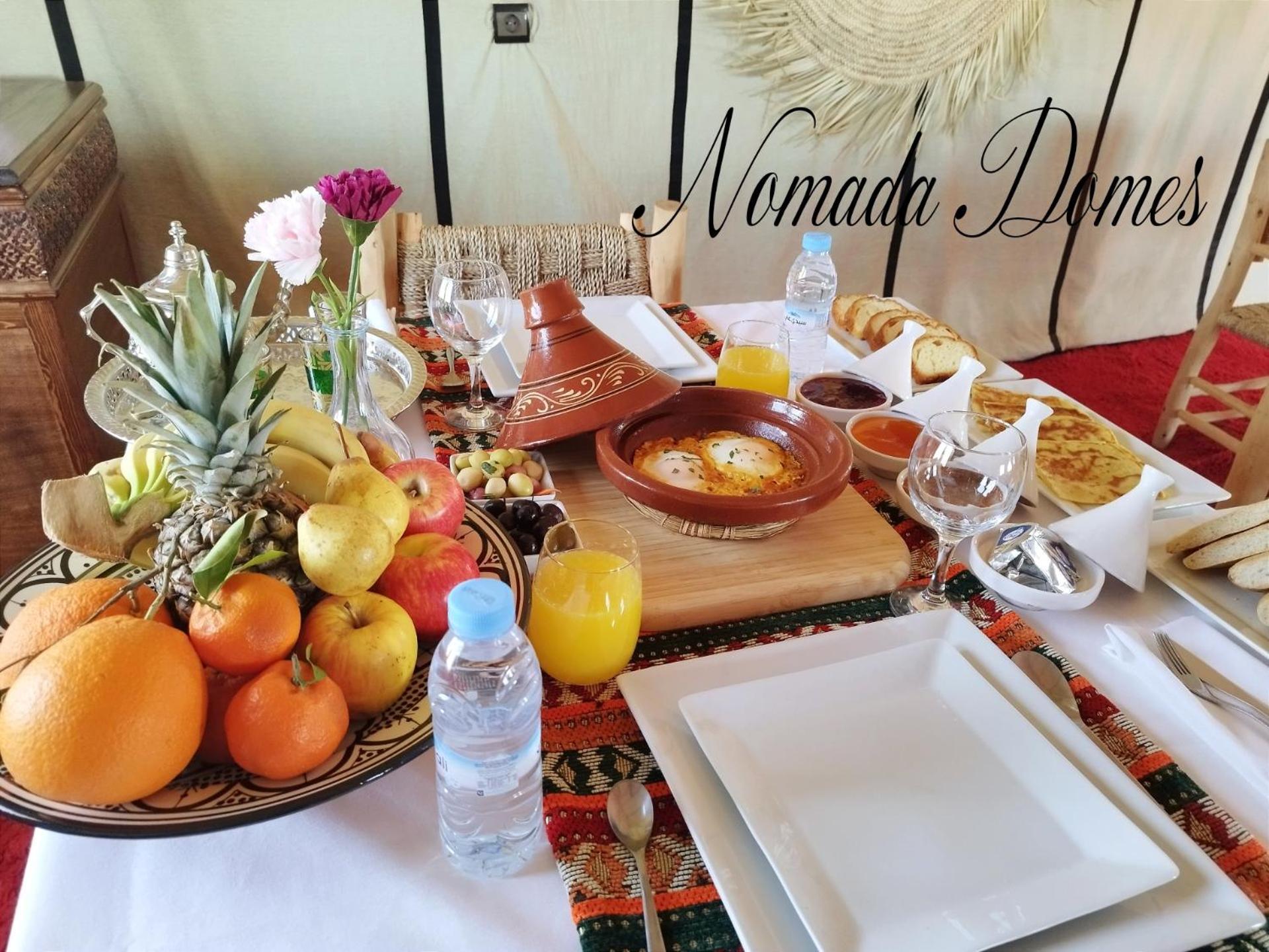 Nomada Domes Camp With Airco 호텔 메르주가 외부 사진